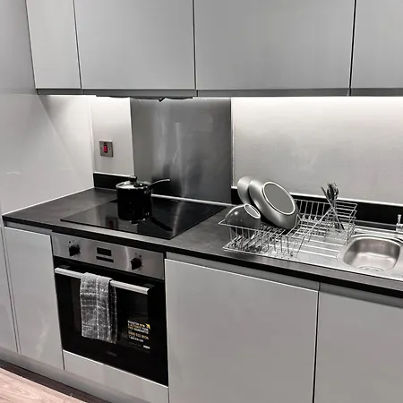 Stylish Luxury Solihull Flat Exterior photo