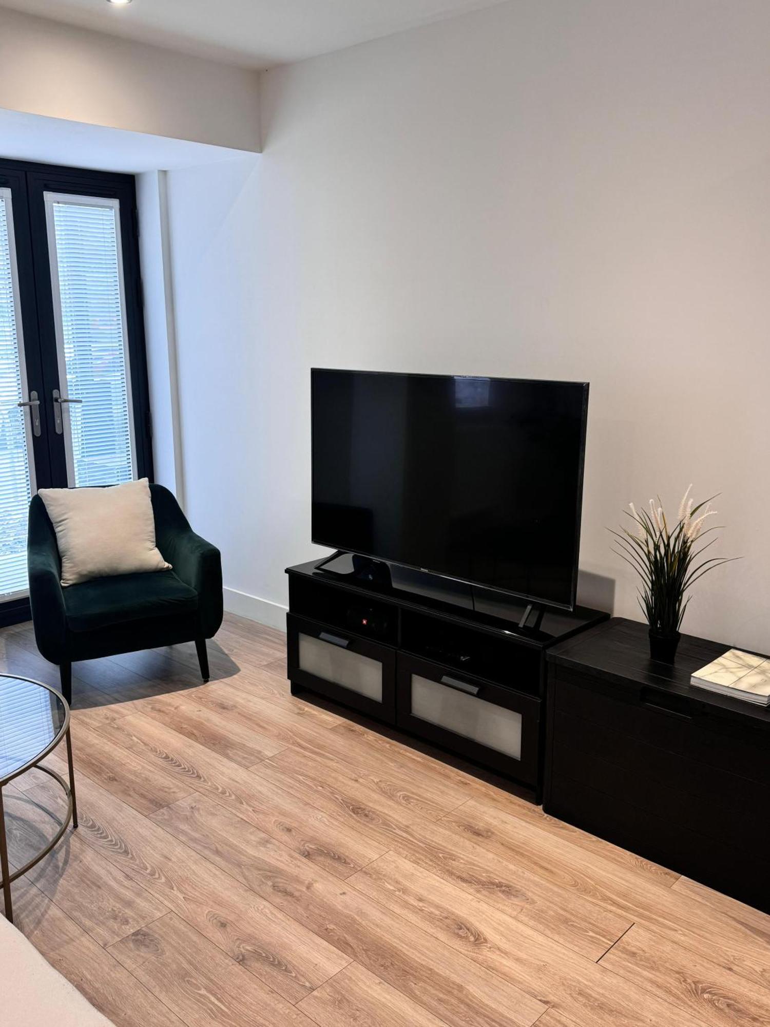 Stylish Luxury Flat Solihull